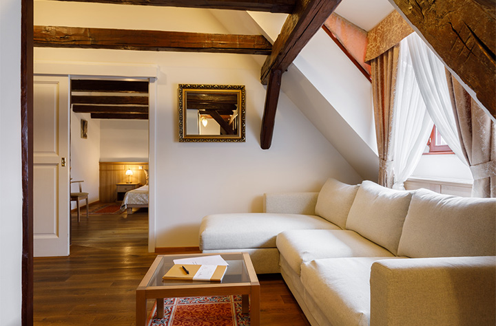 Hotel Historia**** & Historante