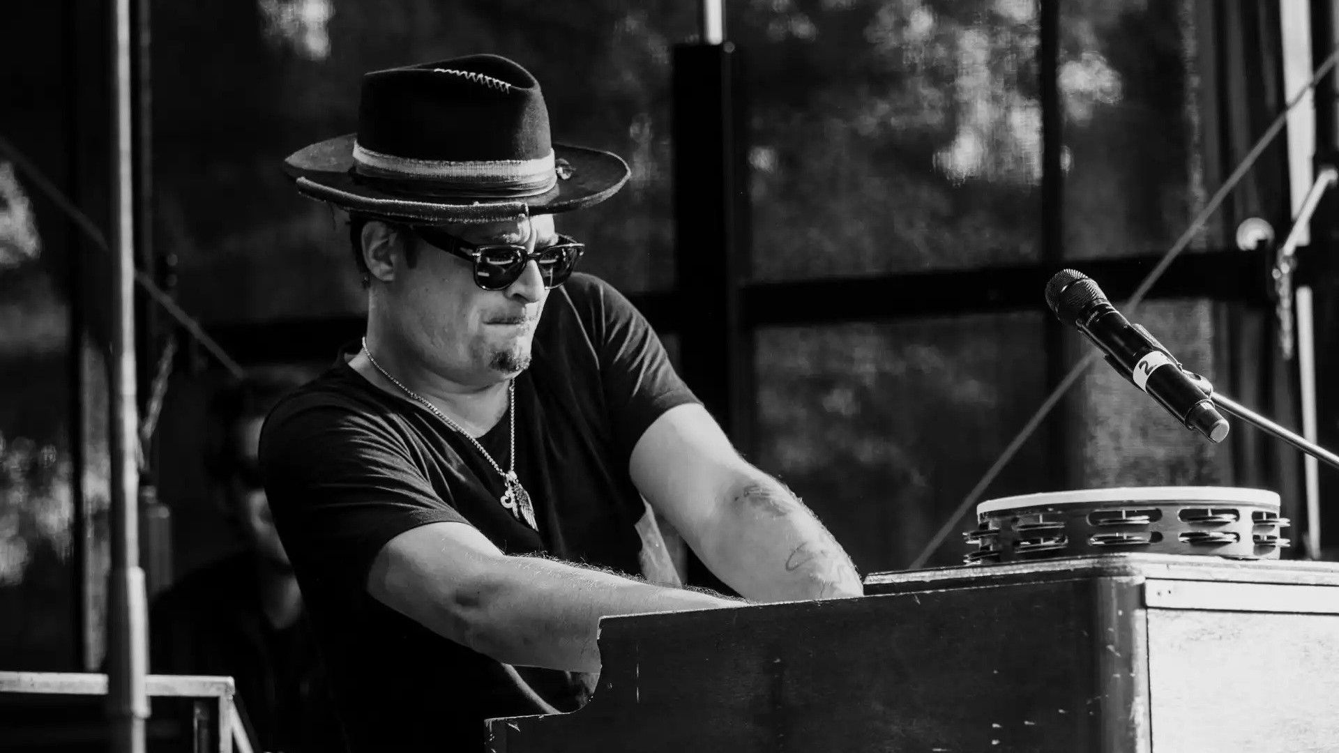 Raphael Wressing & The Soul Gift Band ft. Rachelle Jeanty