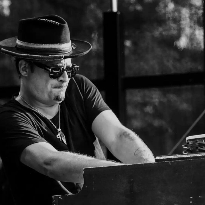 Raphael Wressing & The Soul Gift Band ft. Rachelle Jeanty