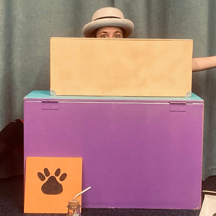 Góbi Rita Társulat - Ül, áll, fekszik