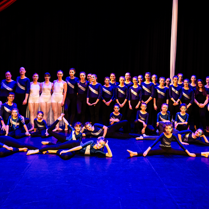 A legnagyobb show légtornász módra