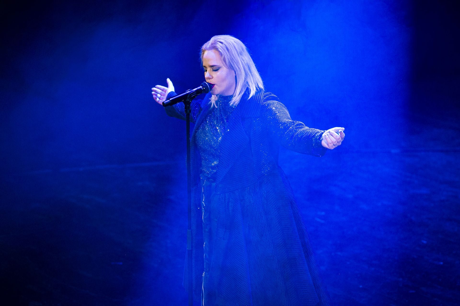 Honeybeast x Ráskó Eszter (2022.11.18.)